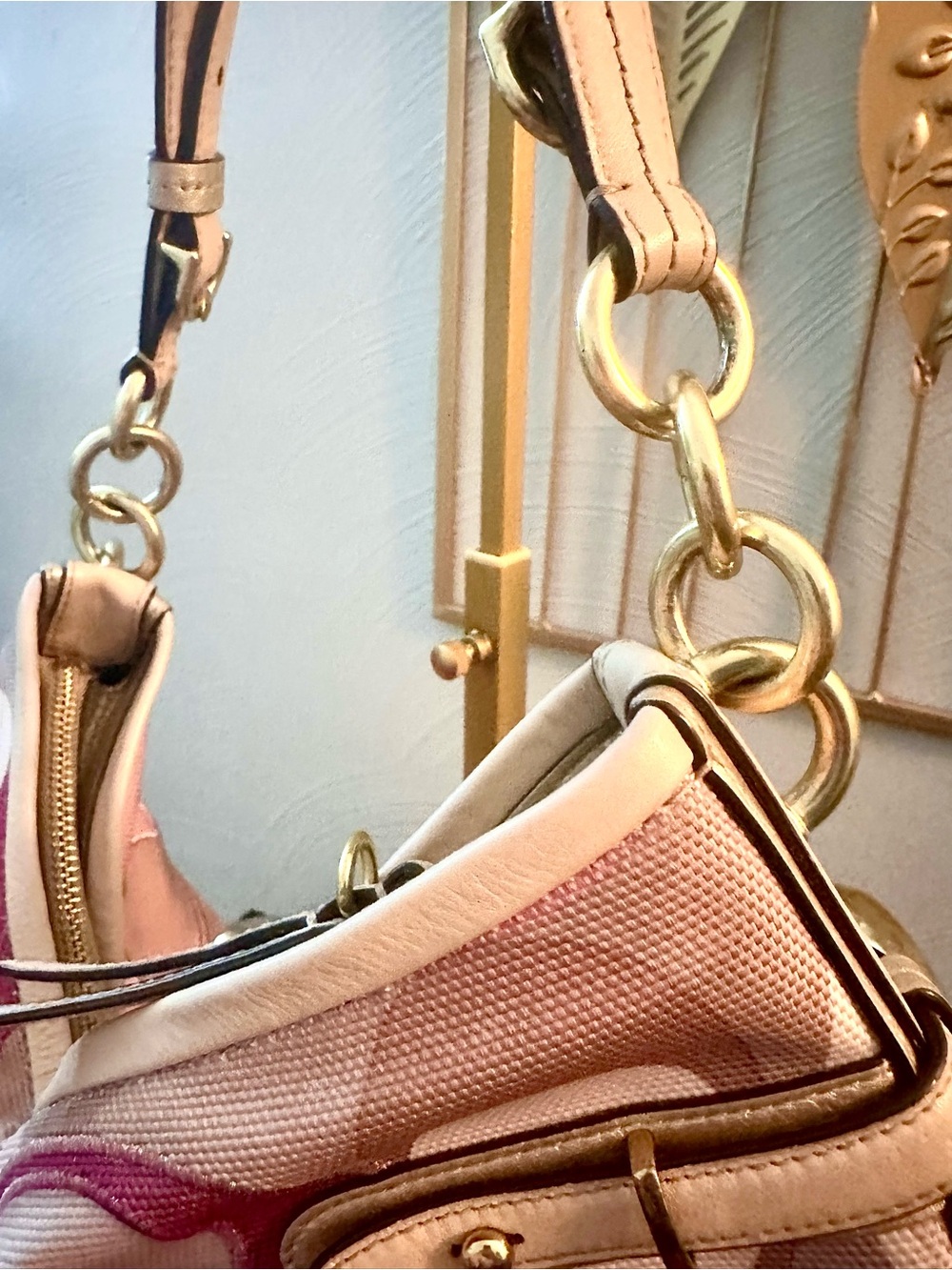 Coach Hobo Shoulder Poppy 2011 Bag in Pink, Cream, Beige F16441 Y2K - Picture 13 of 15